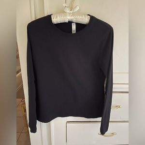 Athleta long sleeve black T-shirt